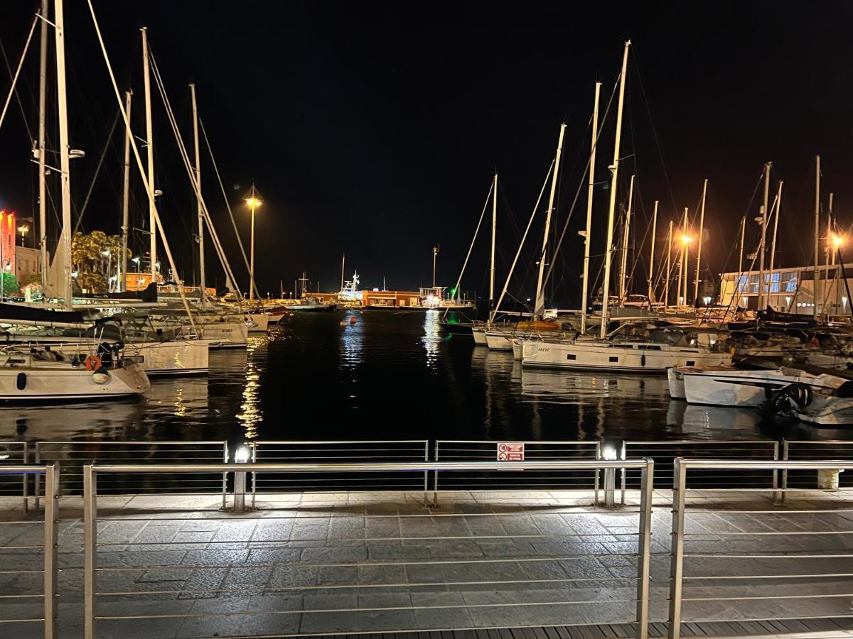 Zenzero E Limone Acomodação com café da manhã Cagliari Exterior foto